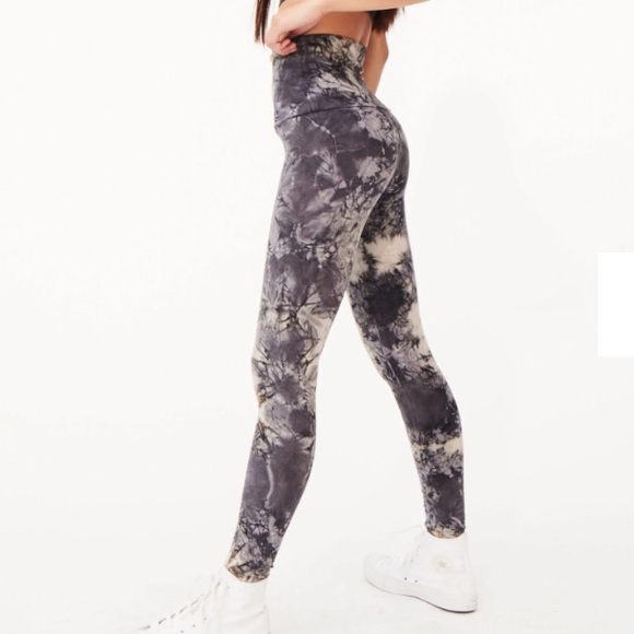 Groceries Apparel Pax Leggings - Picture 2 of 15